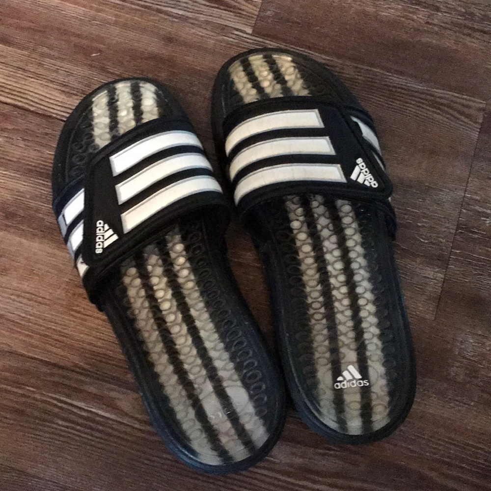 Adidas men’s sandals